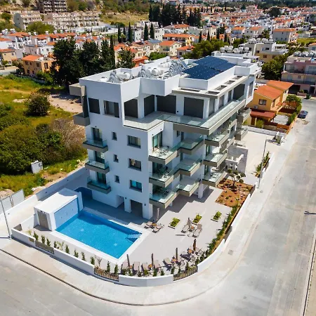 Adolina One Bedroom 304 By Ezoria Apartment Paphos