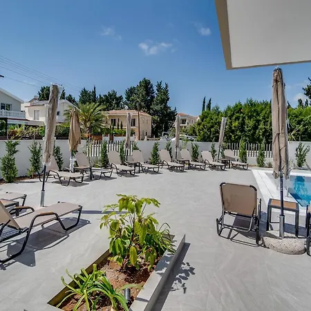 Adolina One Bedroom 304 By Ezoria Apartmán Paphos